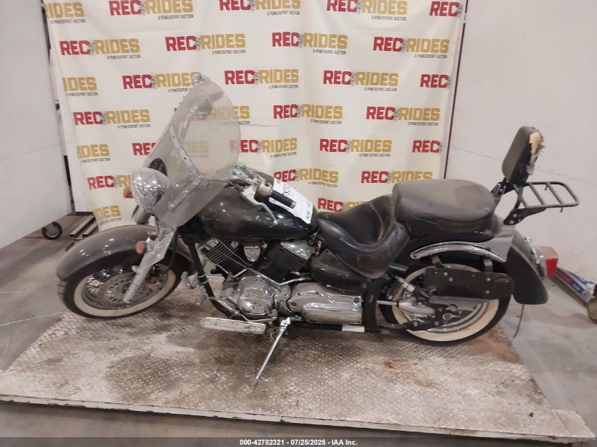 2002 Yamaha Xvs1100 A VIN: JYAVP11E02A025717 Lot: 42782321