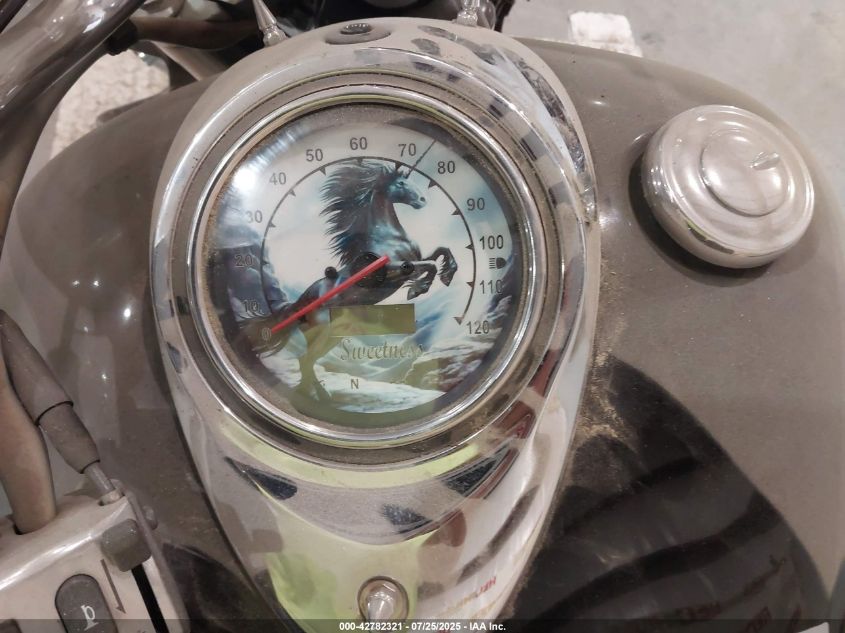 2002 Yamaha Xvs1100 A VIN: JYAVP11E02A025717 Lot: 42782321