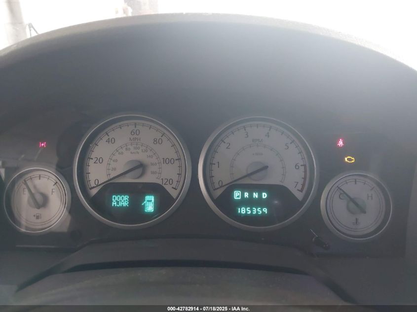 2008 Chrysler Town & Country Touring VIN: 2A8HR54P38R722733 Lot: 42782914