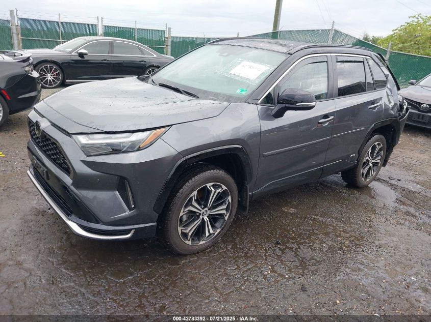 2025 Toyota RAV4 - JTMFB3FV9SD239857