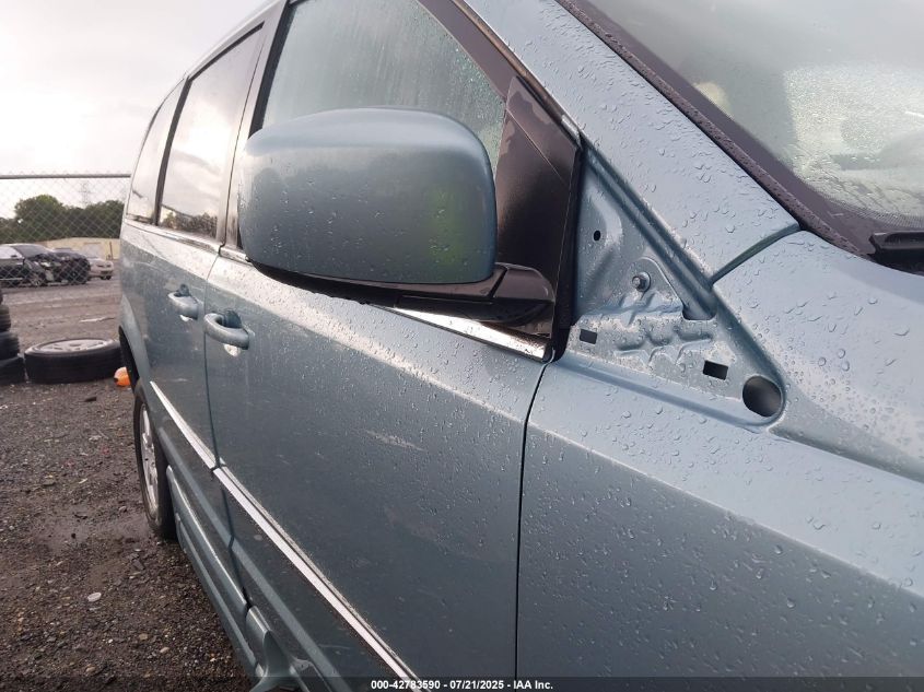 2010 Chrysler Town & Country Touring VIN: 2A4RR5D17AR243996 Lot: 42783590