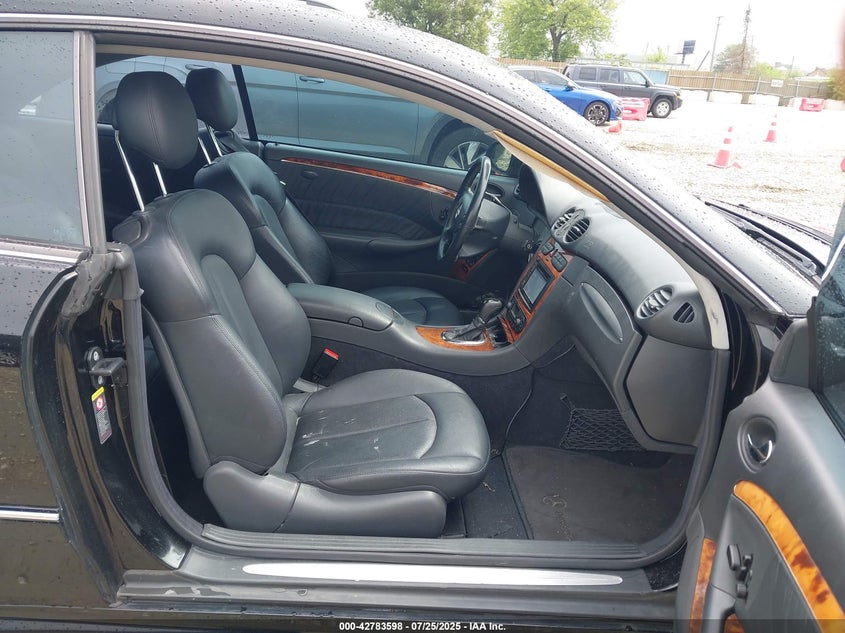 2003 Mercedes-Benz Clk-Class 5.0L VIN: WDBTJ75J63F052026 Lot: 42783598