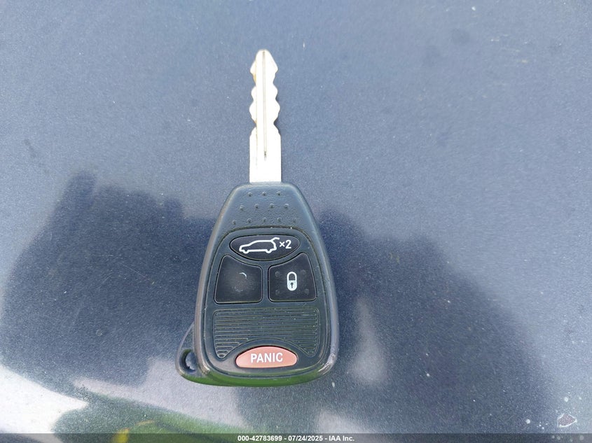 2008 Dodge Avenger R/T VIN: 1B3LC76M58N117838 Lot: 42783699