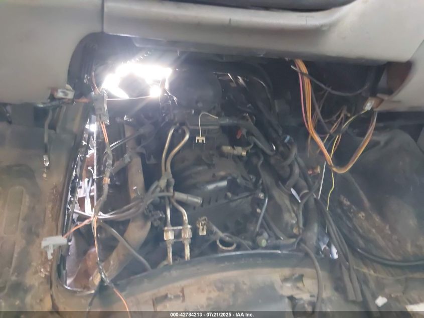 1999 Chevrolet Express VIN: 1GCGG25R5X1146153 Lot: 42784213