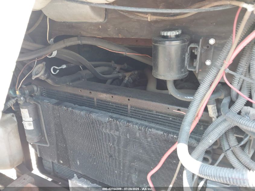 1985 Chevrolet P30 VIN: 1GBKP37W6F3303683 Lot: 42784309