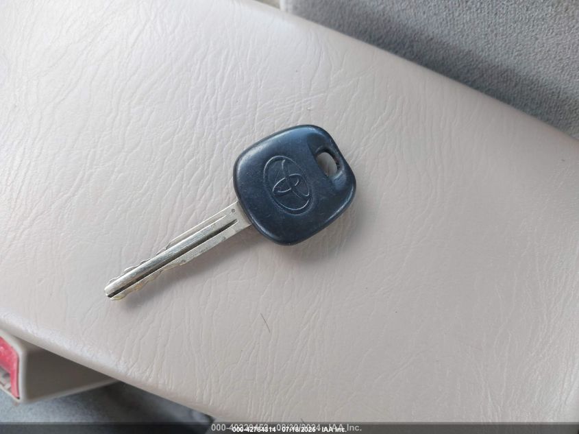 2005 Toyota Corolla Ce VIN: 2T1BR32E35C423483 Lot: 42784314