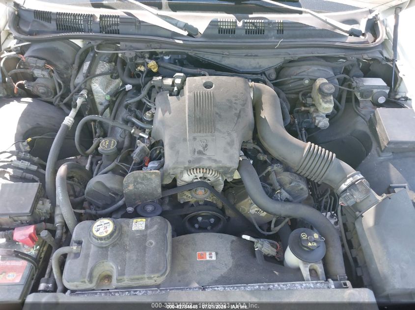 2004 Mercury Grand Marquis Gs VIN: 2MEFM74W94X602505 Lot: 42784548