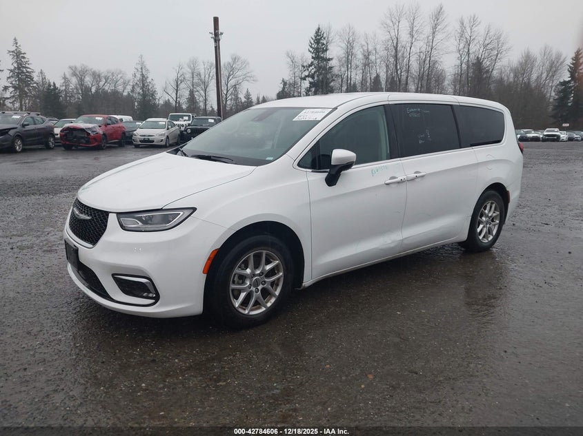 Vin: 2c4rc1bg3pr566913, lot: 43278002, chrysler pacifica touring l 20232