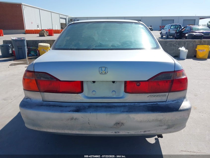 1998 Honda Accord Lx VIN: 1HGCG5643WA186816 Lot: 42784662