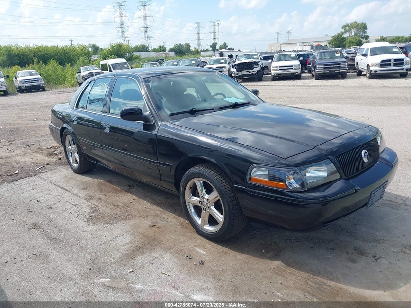 2MEHM75V33X642477 2003 Mercury Marauder auction photo 1