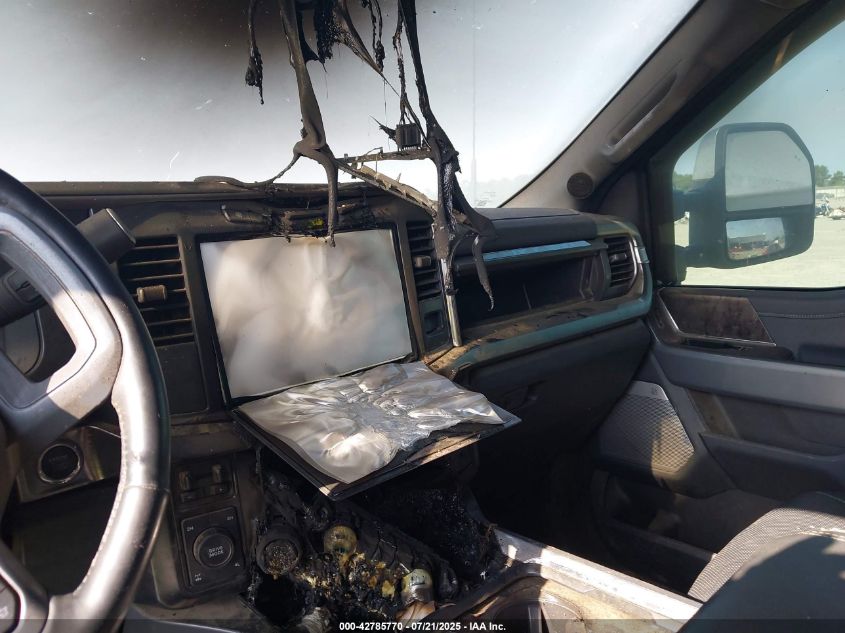 2024 Ford F-350 Lariat VIN: 1FT8W3BT2REE98454 Lot: 42785770