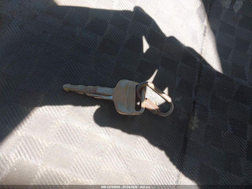 2004 GMC W4S042 W4500 Dsl Reg VIN: J8DC4B14747011040 Lot: 42785849