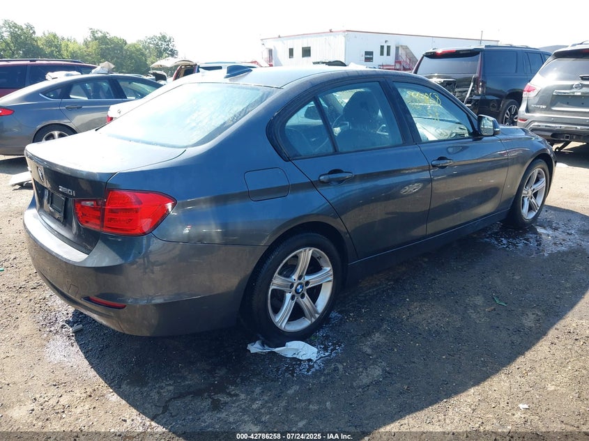 2014 BMW 320I xDrive VIN: WBA3C3C51EP662792 Lot: 42786258