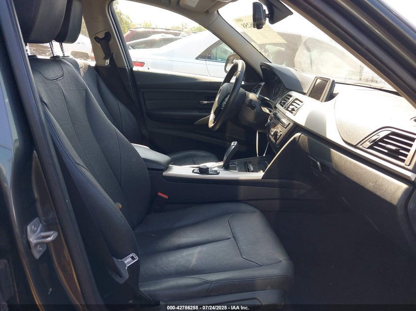 2014 BMW 320I xDrive VIN: WBA3C3C51EP662792 Lot: 42786258
