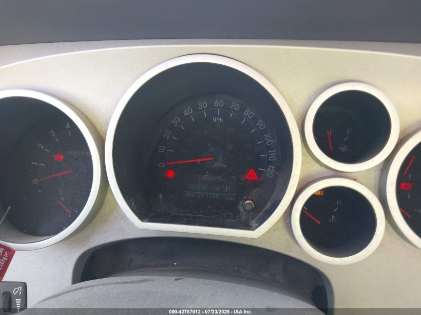 2007 Toyota Tundra Limited 5.7L V8 VIN: 5TBDV581X7S471439 Lot: 42787012