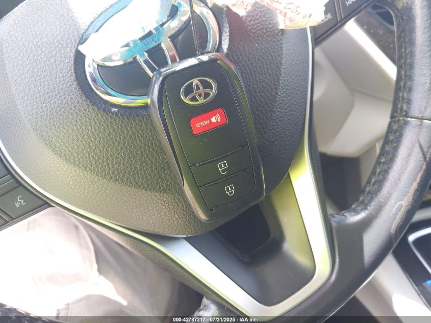 2022 Toyota Corolla Cross Le VIN: 7MUCAAAG3NV032379 Lot: 42787217