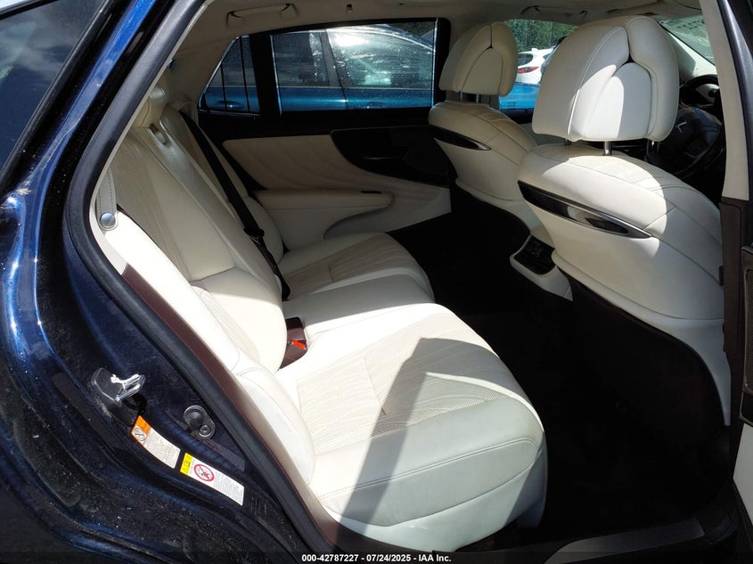 VIN JTHB5LFF1J5003175 2018 LEXUS LS 500