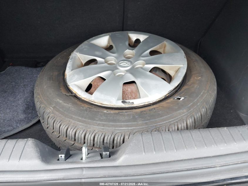 2010 Hyundai Accent Gs VIN: KMHCM3AC8AU149466 Lot: 42787329