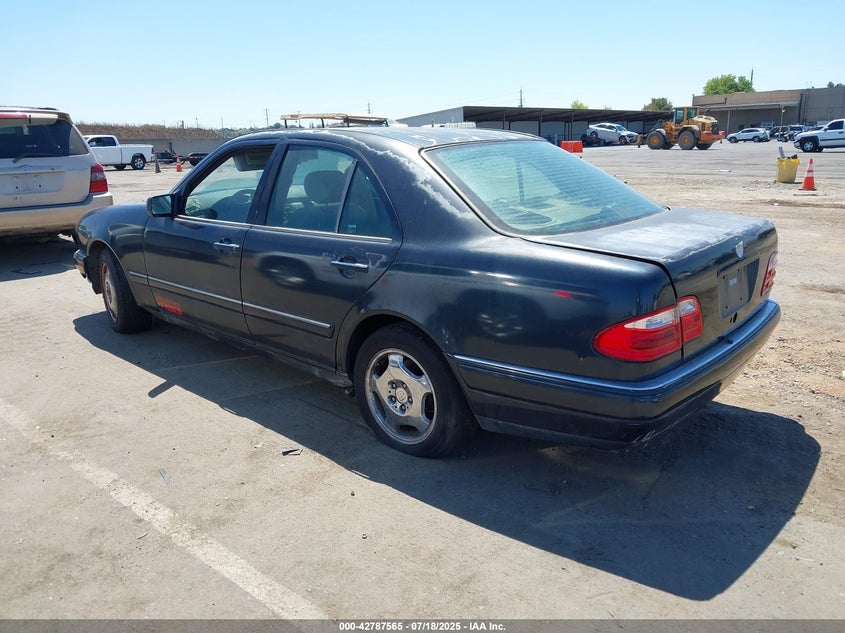 1997 Mercedes-Benz E 420 blue sedan gasoline WDBJF72FXVA211638 photo #4