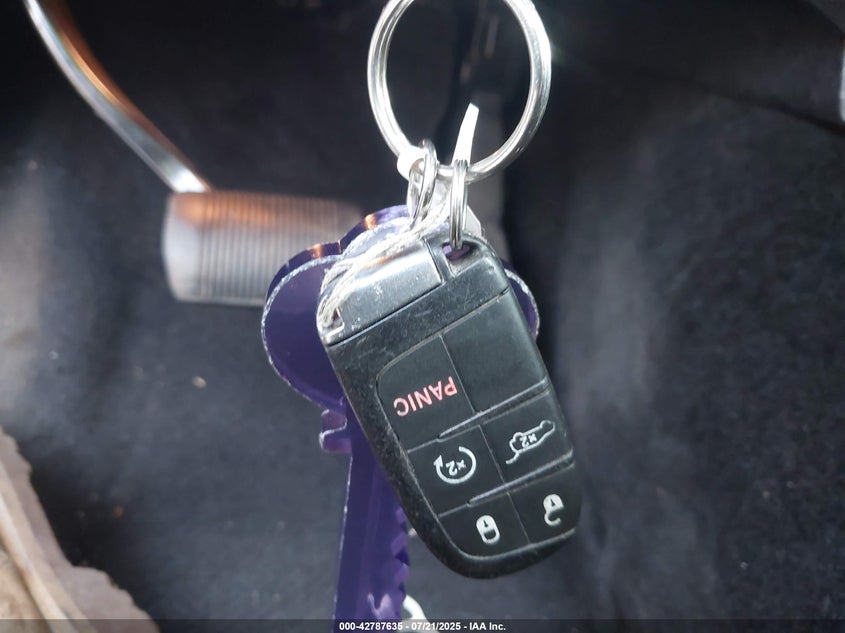 2015 Jeep Grand Cherokee Limited VIN: 1C4RJFBG1FC813047 Lot: 42787635