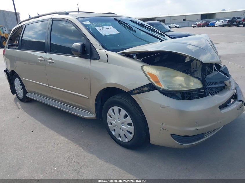 2004 Toyota Sienna Le
