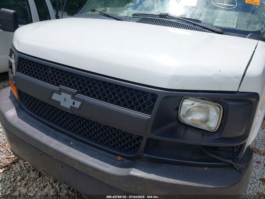 2015 Chevrolet Express 2500 Work Van VIN: 1GCWGGCFXF1121507 Lot: 42788130