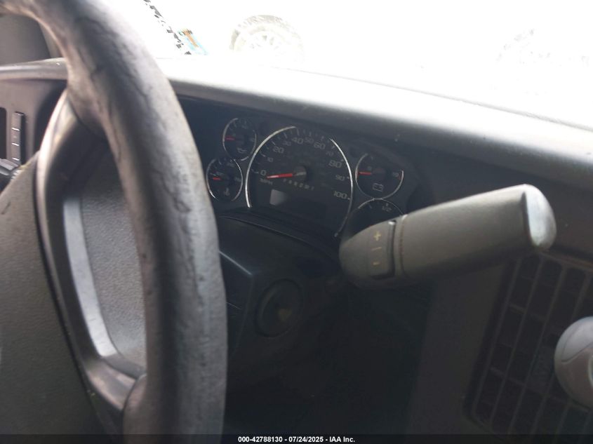 2015 Chevrolet Express 2500 Work Van VIN: 1GCWGGCFXF1121507 Lot: 42788130