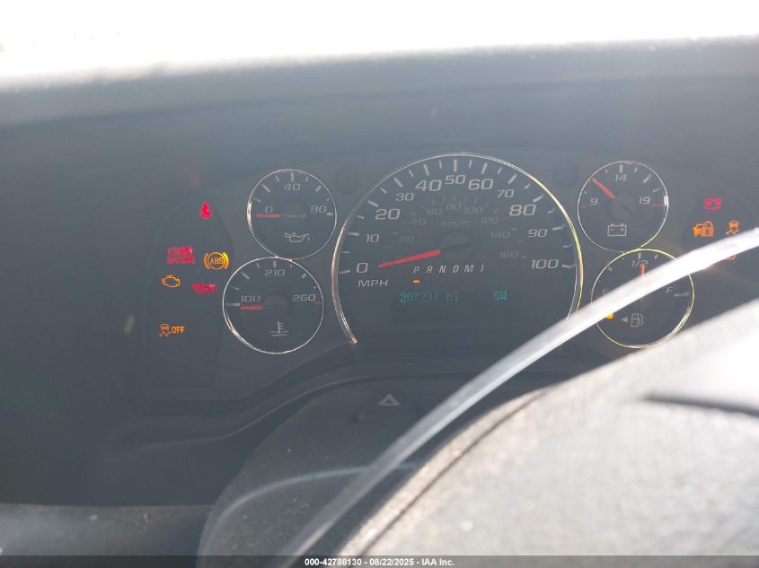 2015 Chevrolet Express 2500 Work Van VIN: 1GCWGGCFXF1121507 Lot: 42788130