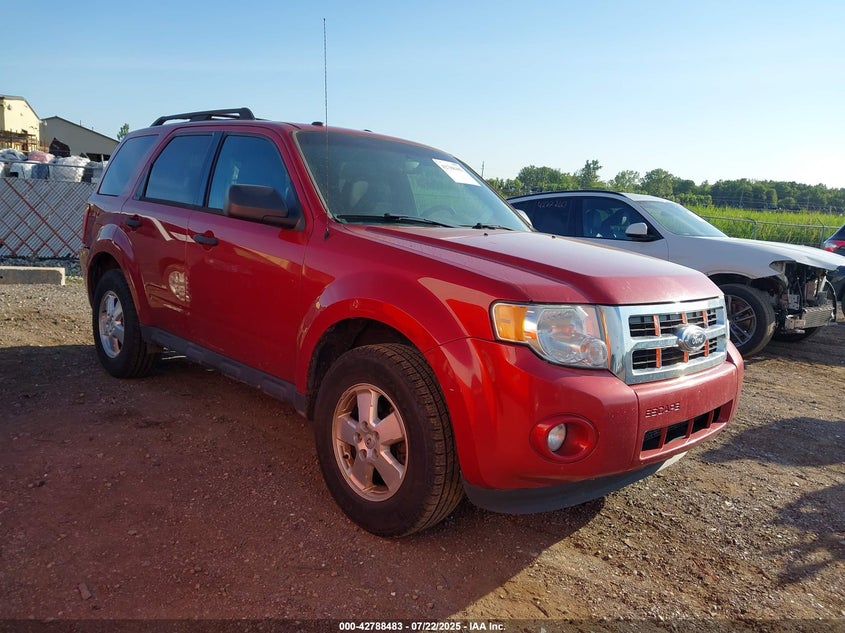 1FMCU0D72BKB83381 2011 Ford Escape Xlt auction photo 1
