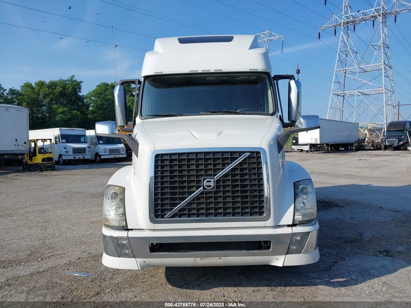 2015 Volvo Vn Vnl VIN: 4V4NC9EH3FN919832 Lot: 42788776