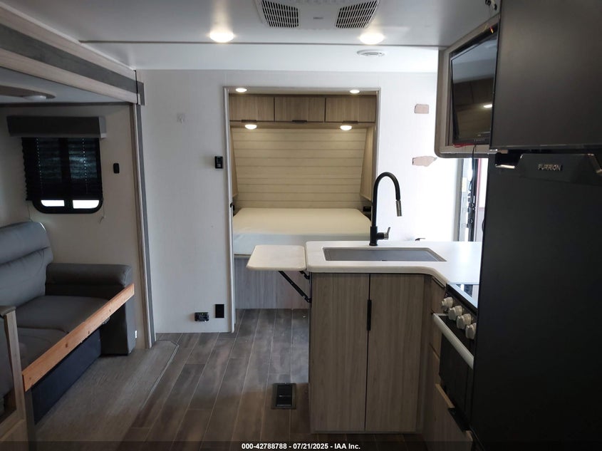 2023 KEYSTONE RV PASSPORT GT ULTRA LI (VIN: 4YDTPPM23PX411436