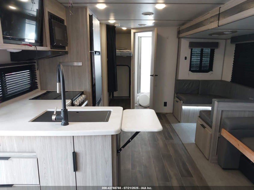 2023 KEYSTONE RV PASSPORT GT ULTRA LI (VIN: 4YDTPPM23PX411436