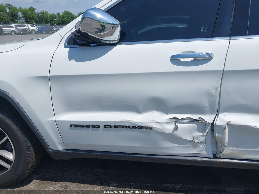 2017 Jeep Grand Cherokee Limited 4X4 VIN: 1C4RJFBG2HC844763 Lot: 42789754