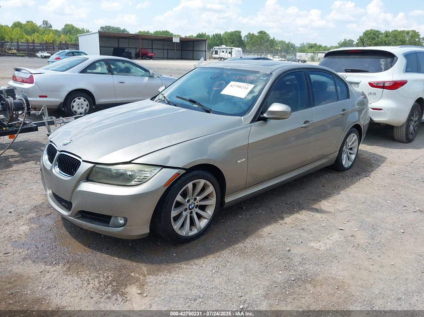 2011 BMW 328I VIN: WBAPH7G50BNM59517 Lot: 42790231
