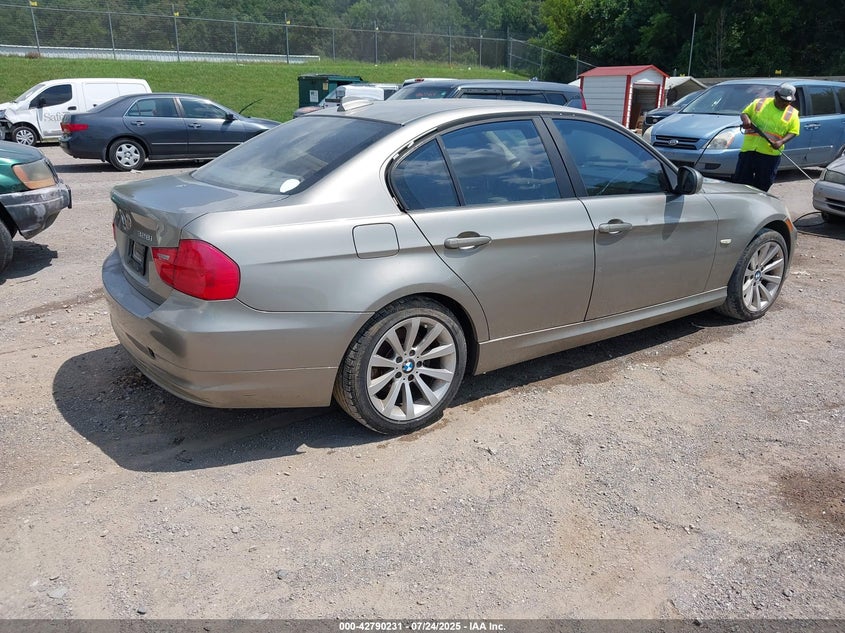 2011 BMW 328I VIN: WBAPH7G50BNM59517 Lot: 42790231
