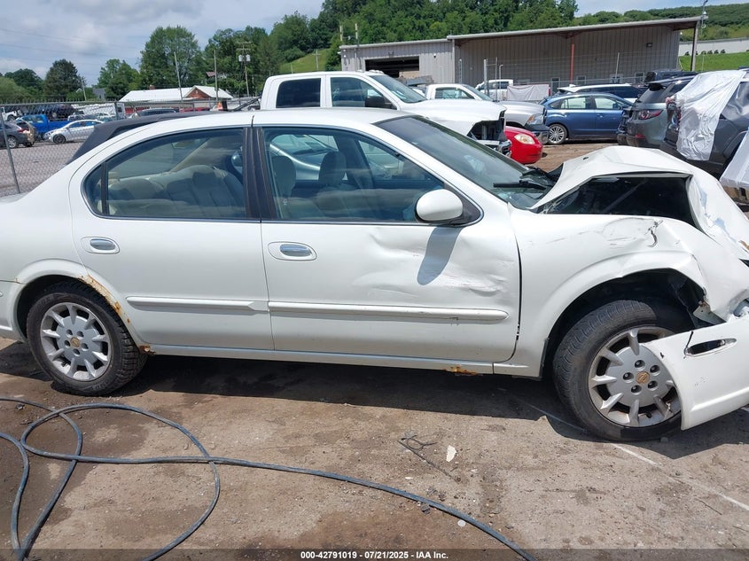 2000 Nissan Maxima Gle/Gxe/Se VIN: JN1CA31DXYT703812 Lot: 42791019