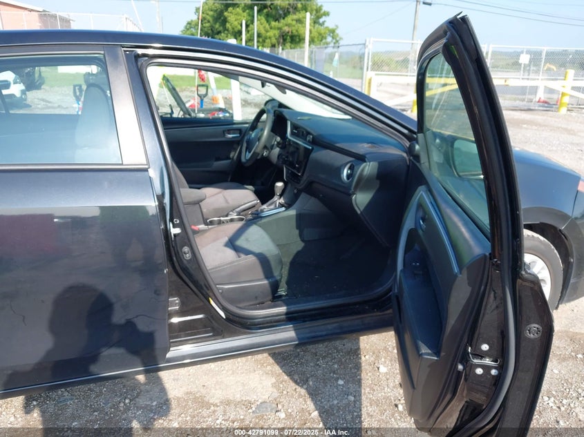 2019 TOYOTA COROLLA LE - 5YFBURHE1KP861701