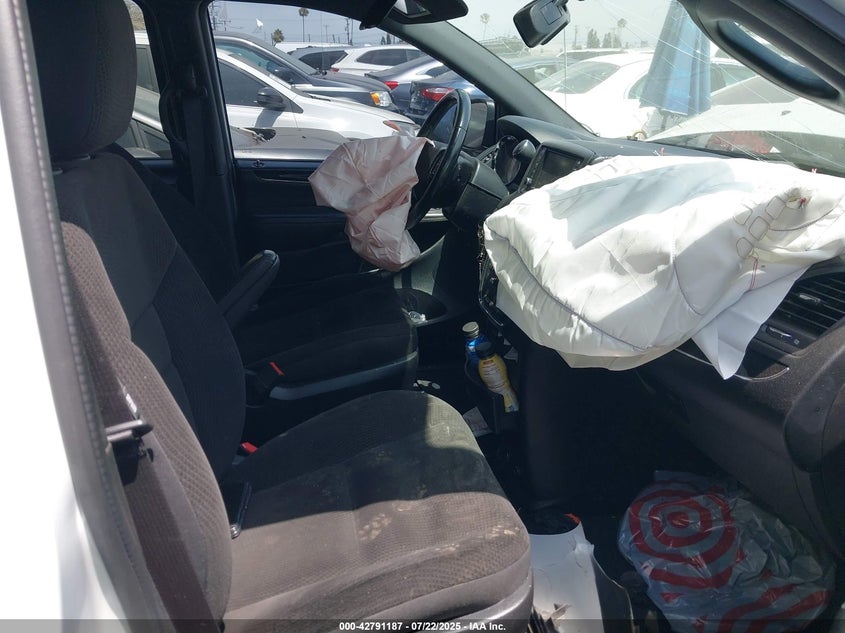 2018 DODGE GRAND CARAVAN auction photo 5