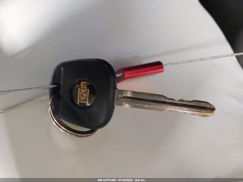 2007 Scion Tc VIN: JTKDE177470177598 Lot: 42791495