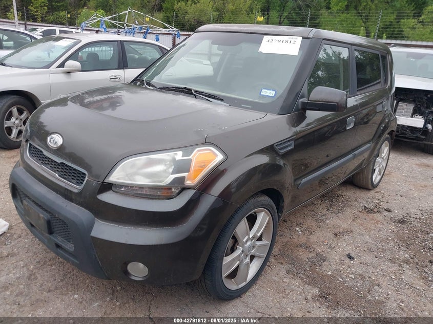 2010 Kia Soul ! VIN: KNDJT2A29A7043431 Lot: 42791812