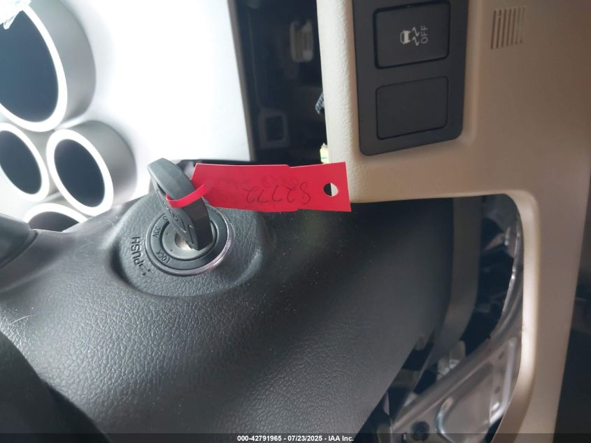 2007 Toyota Tundra Sr5 5.7L V8 VIN: 5TBBV54197S478380 Lot: 42791965