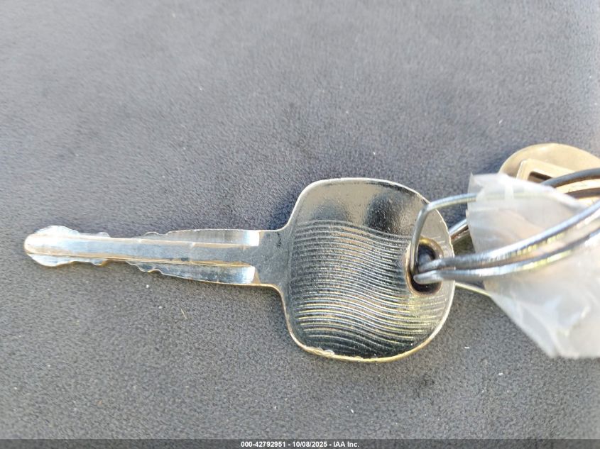 2013 Isuzu Dsl Reg VIN: JALE5W168D7900475 Lot: 42792951