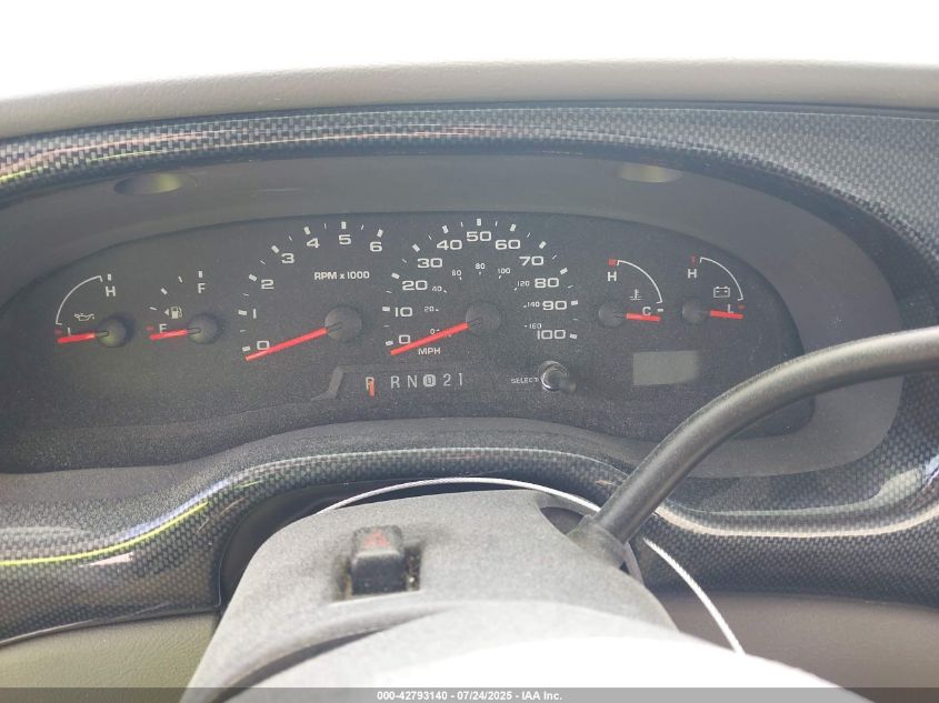 2004 Ford E-450 Cutaway Standard VIN: 1FDXE45S24HB25988 Lot: 42793140