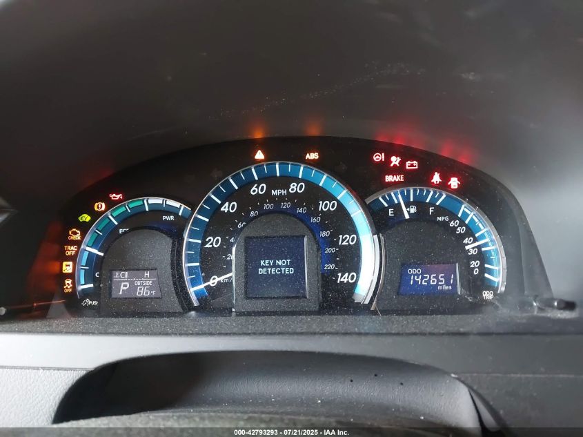 2014 TOYOTA CAMRY HYBRID XLE - 4T1BD1FK2EU100463