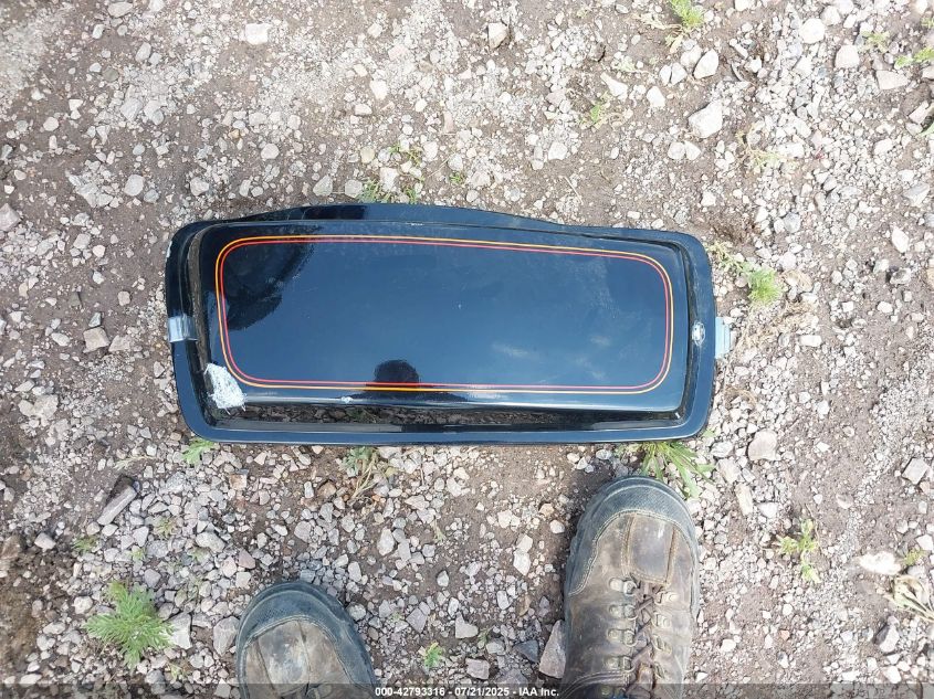 1990 Harley-Davidson Flht Classic VIN: 1HD1DJL32LY505773 Lot: 42793316