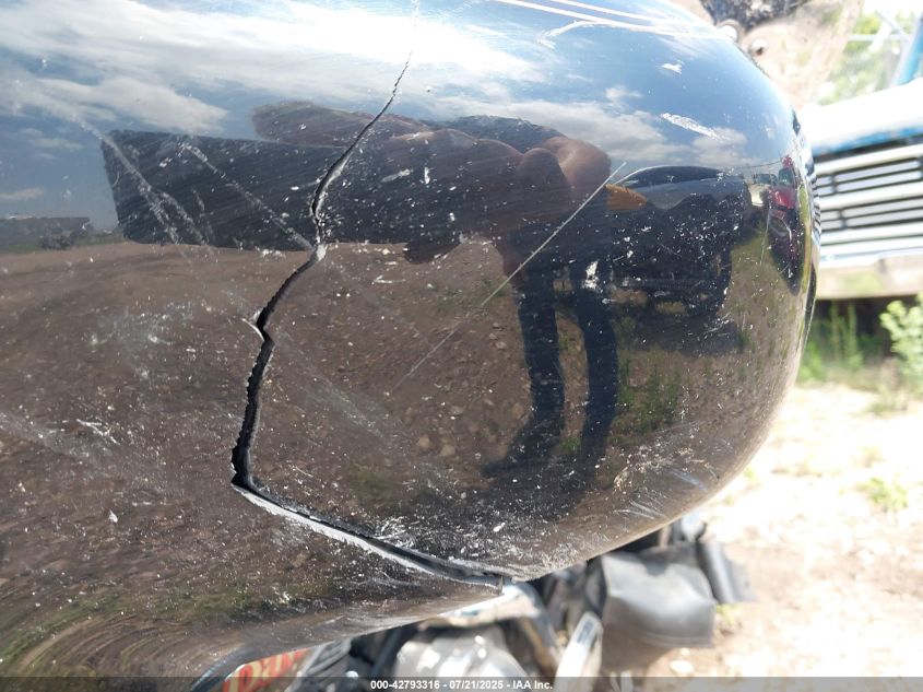 1990 Harley-Davidson Flht Classic VIN: 1HD1DJL32LY505773 Lot: 42793316