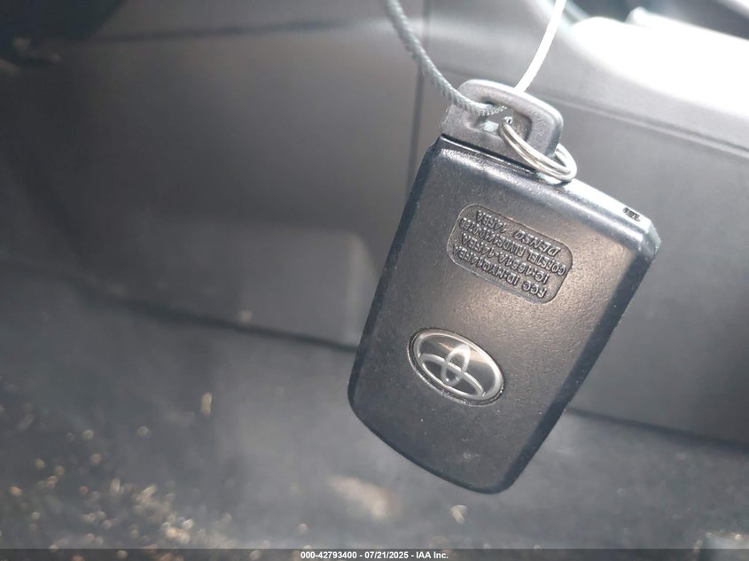 2017 TOYOTA COROLLA XSE - 5YFBURHE5HP688273