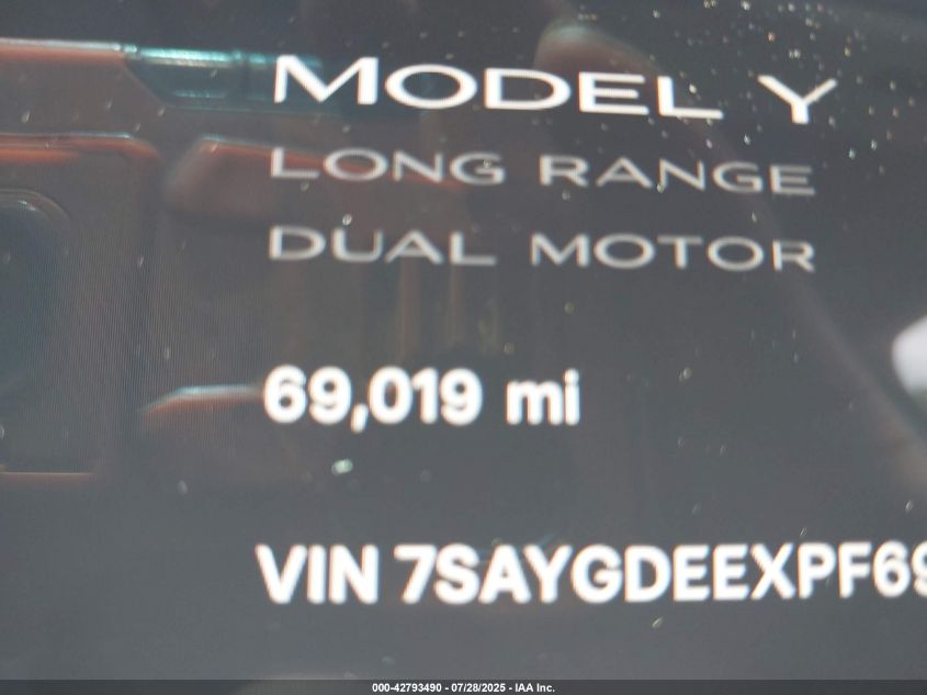 2023 Tesla Model Y Awd/Long Range Dual Motor All-Wheel Drive VIN: 7SAYGDEEXPF697167 Lot: 42793490