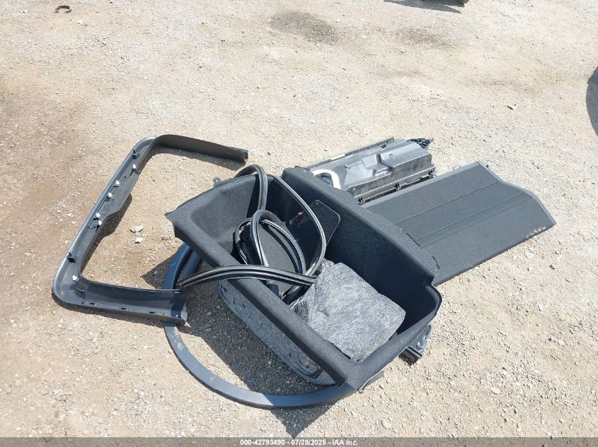 2023 Tesla Model Y Awd/Long Range Dual Motor All-Wheel Drive VIN: 7SAYGDEEXPF697167 Lot: 42793490