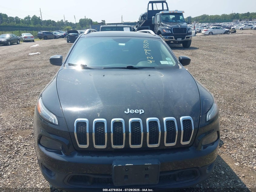 2018 JEEP CHEROKEE LATITUDE 4X4 1C4PJMCX6JD531869